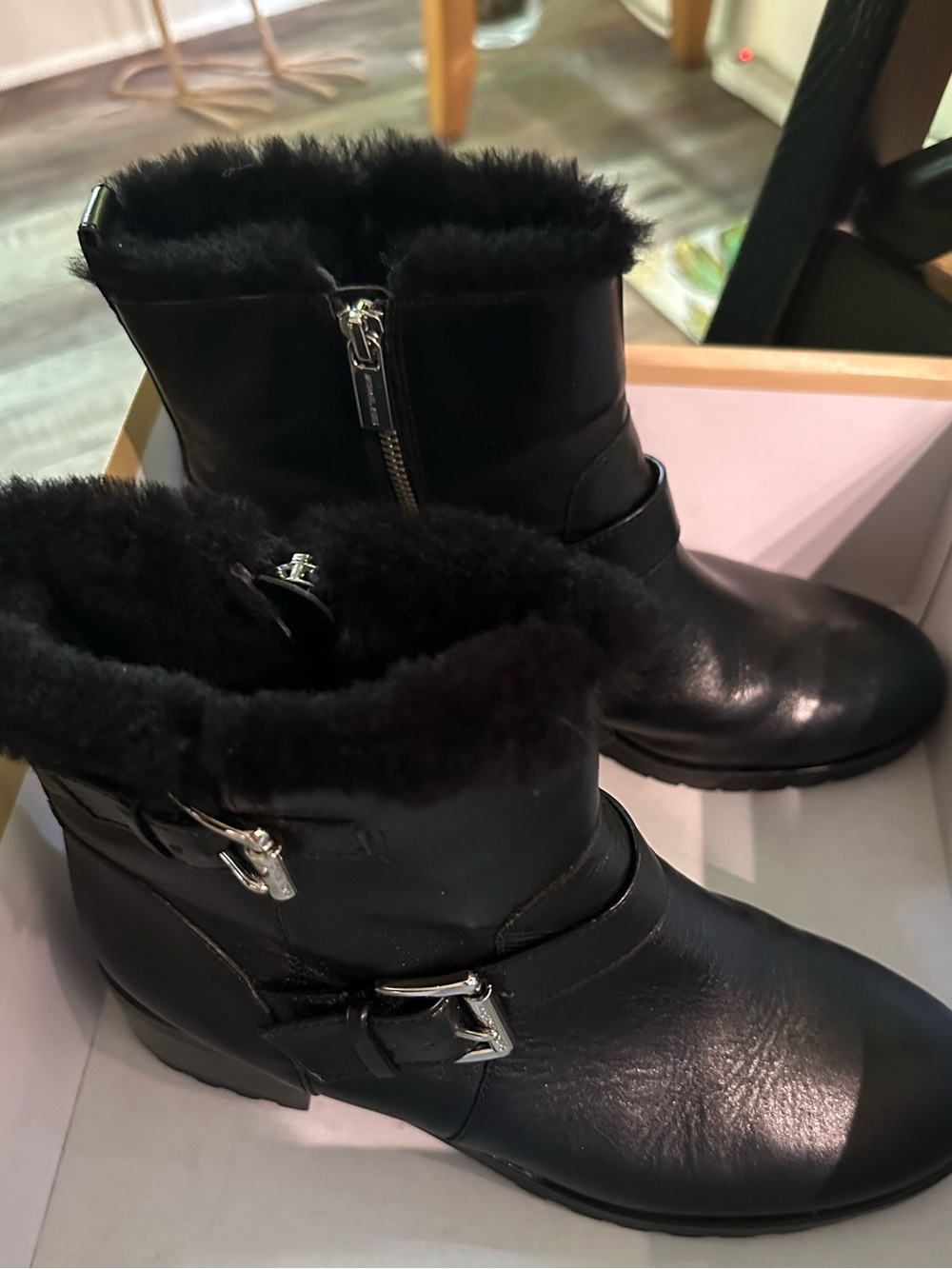 Michael Kors Black Gretchen Leather Boot NWT Size 8.5 NIB - Picture 2 of 11